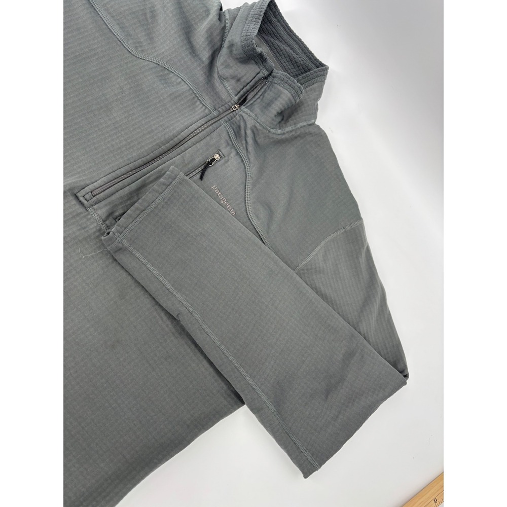Patagonia R1 Regulator Fleece Quarter Zip Pullover Mens Grey Polartec Grid L